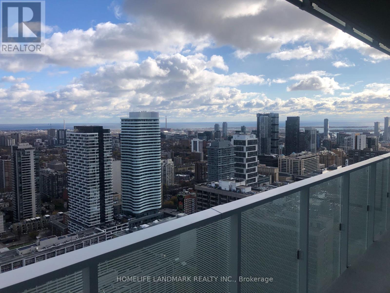4007 501 Yonge St E, Toronto, ON M4Y 1Y4