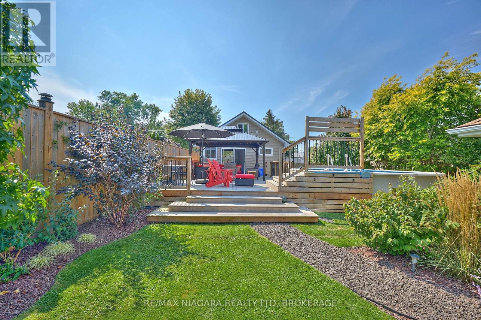 334 Leask Ave, Fort Erie, ON L2A 4L4
