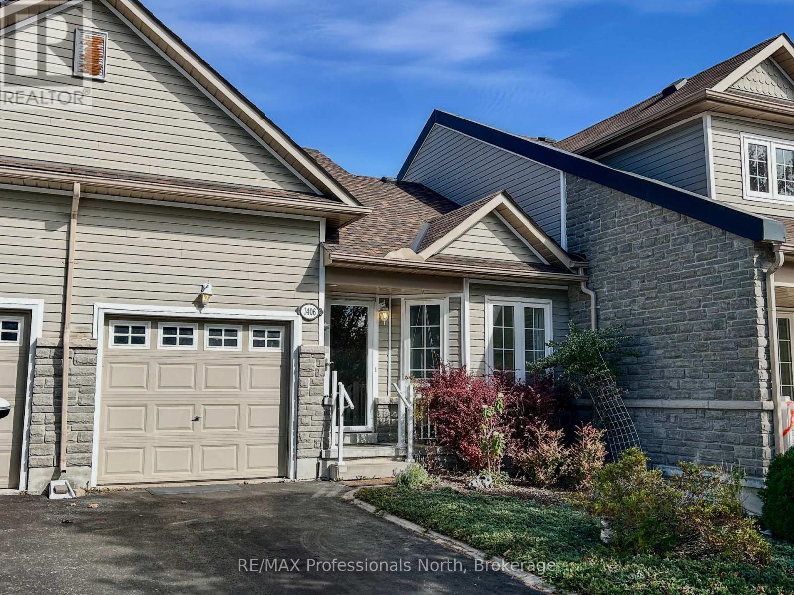1406 Hancox Ct Ward 2 Ct, Peterborough, ON K9K 2M2