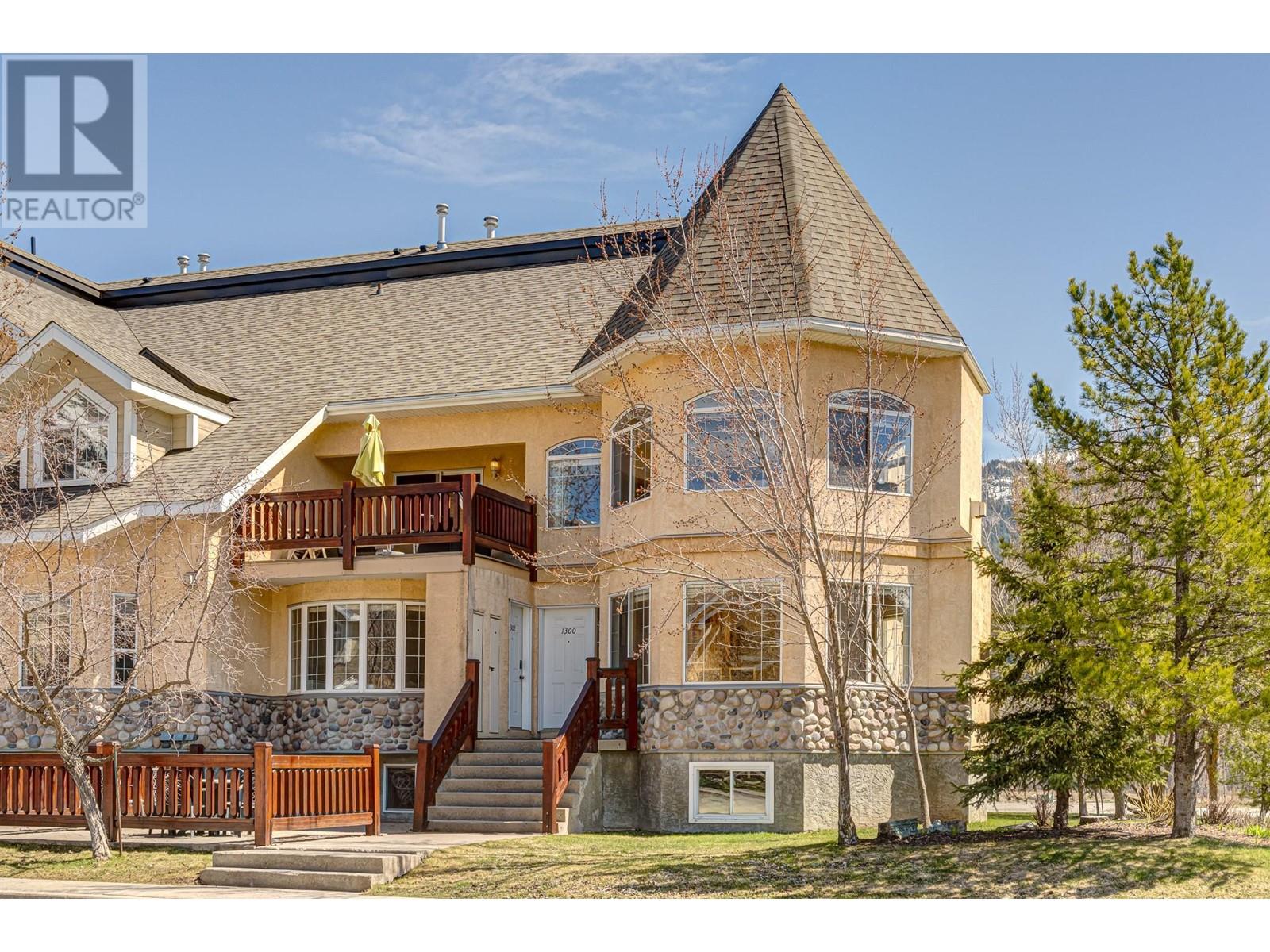 1300 Riverside Way Unit 130002, Fernie, BC V0B 1M5