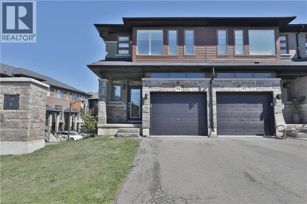 94 Soho St, Hamilton, ON L8J 0L4