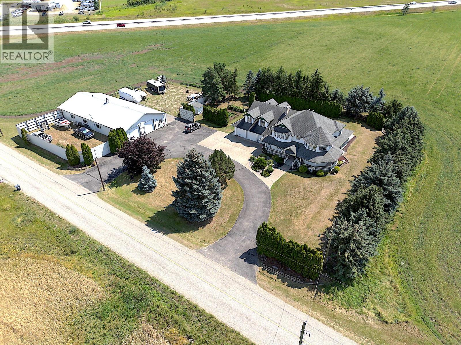 135 Pleasant Valley Cross Rd, Armstrong, BC V4Y 0W1