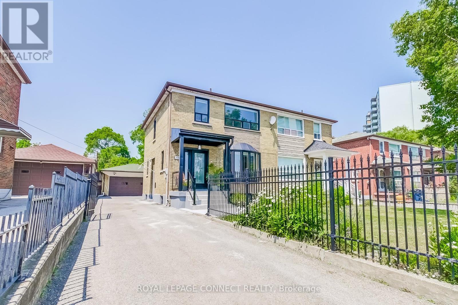 1478 Lawrence Ave W, Toronto, ON M6L 1B3