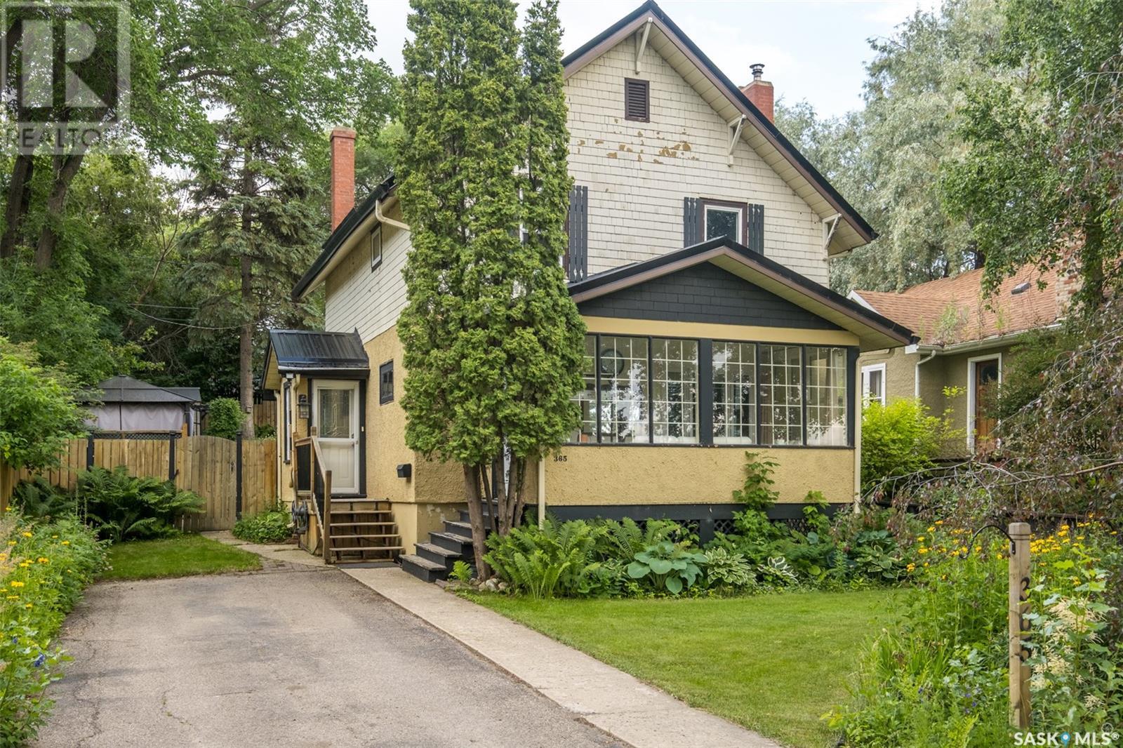 365 19 Street West, Prince Albert, SK S6V 4C8