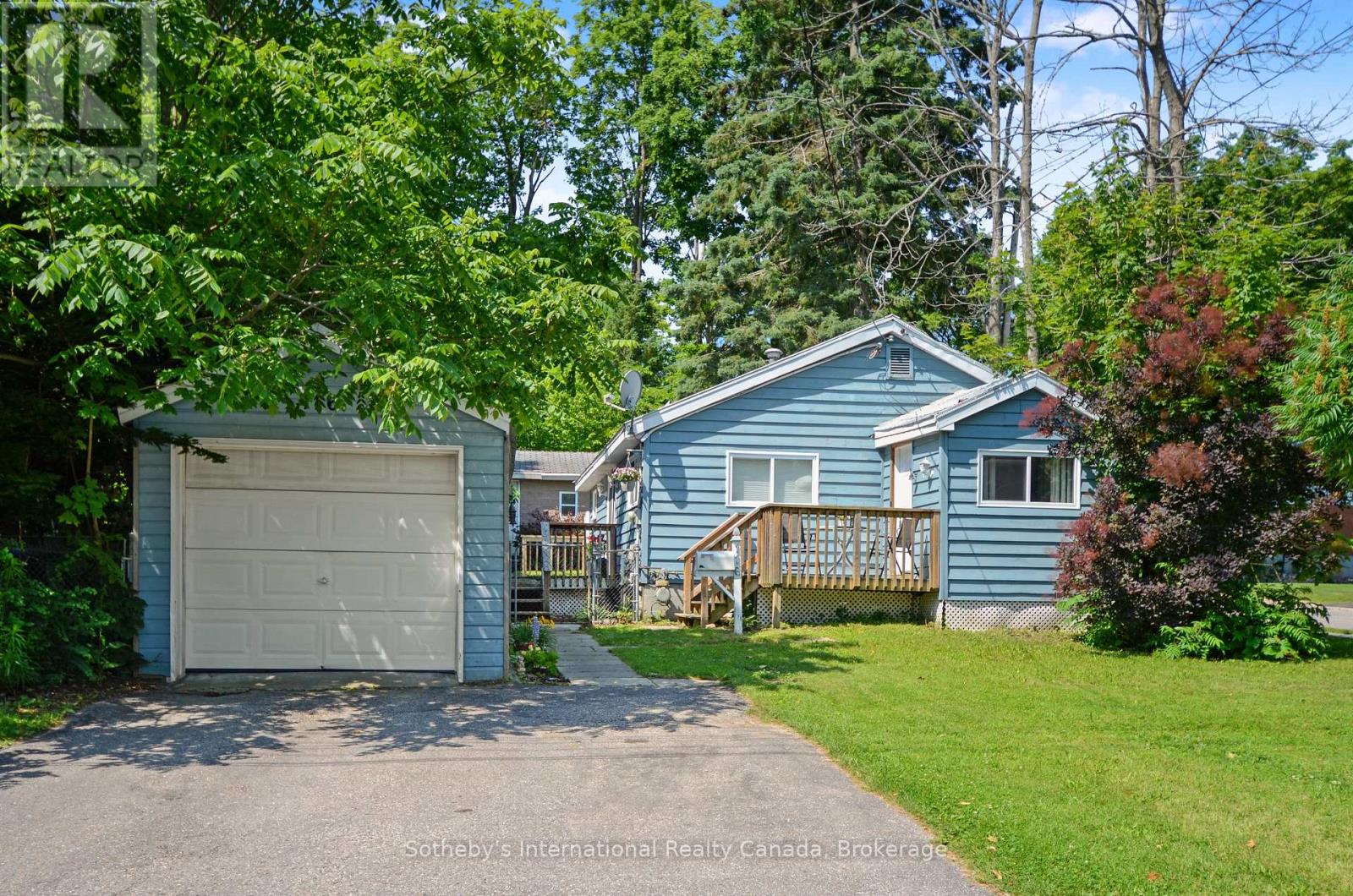 116 Ninth St, Midland, ON L4R 4B8