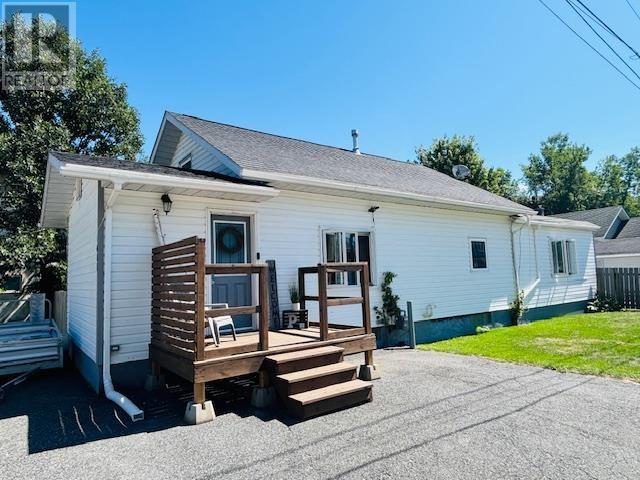 411 Ottawa St, Kenora, ON P0X 1C0