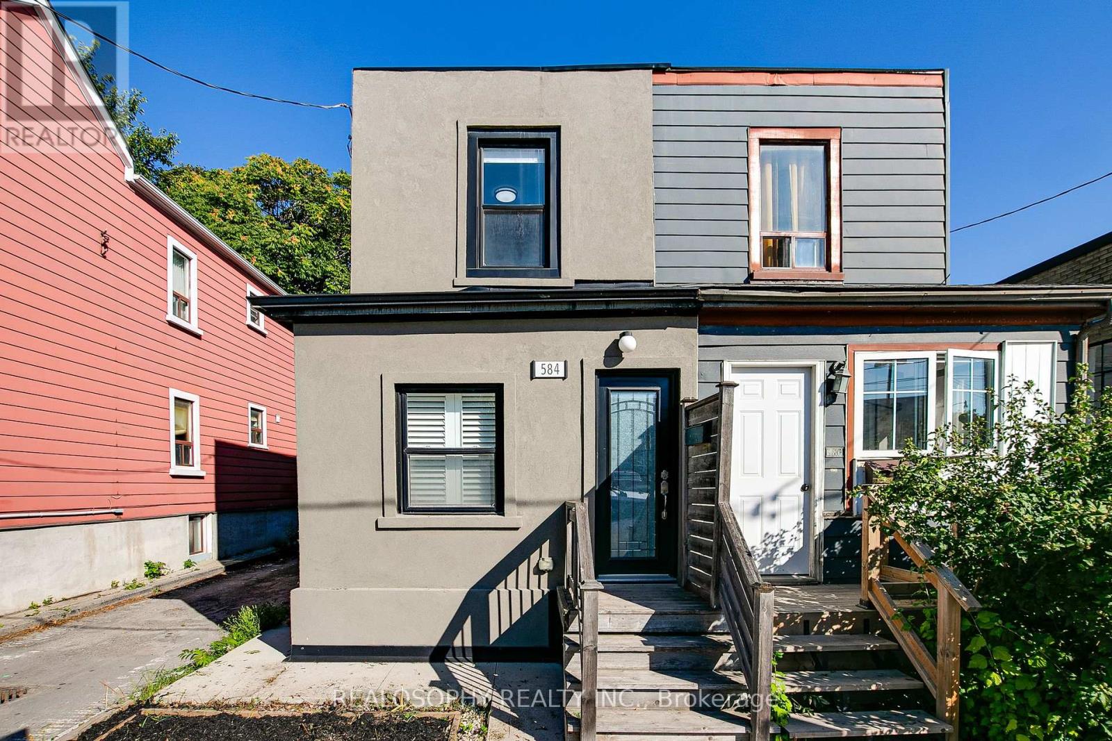 584 Eastern Ave, Toronto, ON M4M 1E1