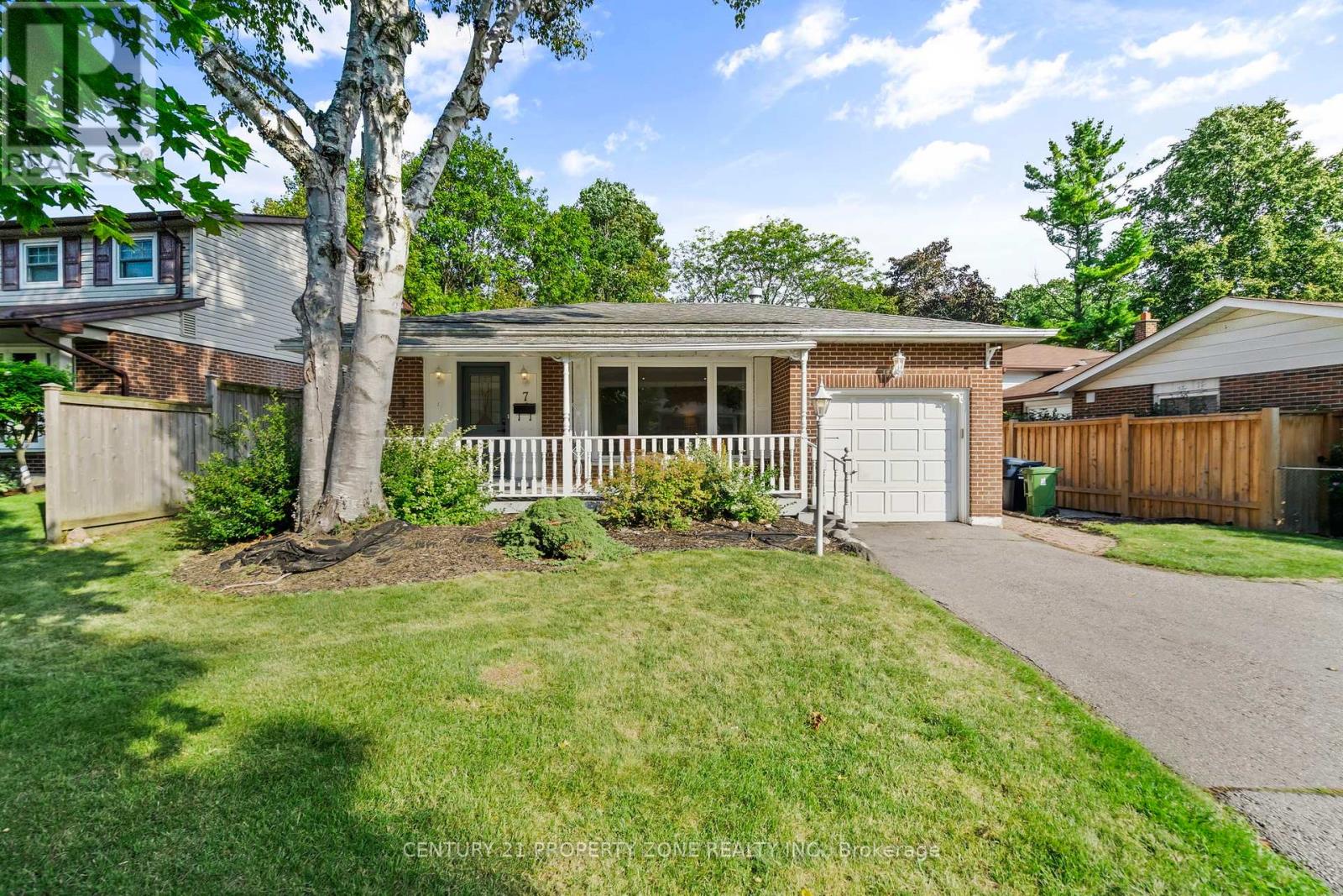 7 Rodarick Dr, Toronto, ON M1C 1W4