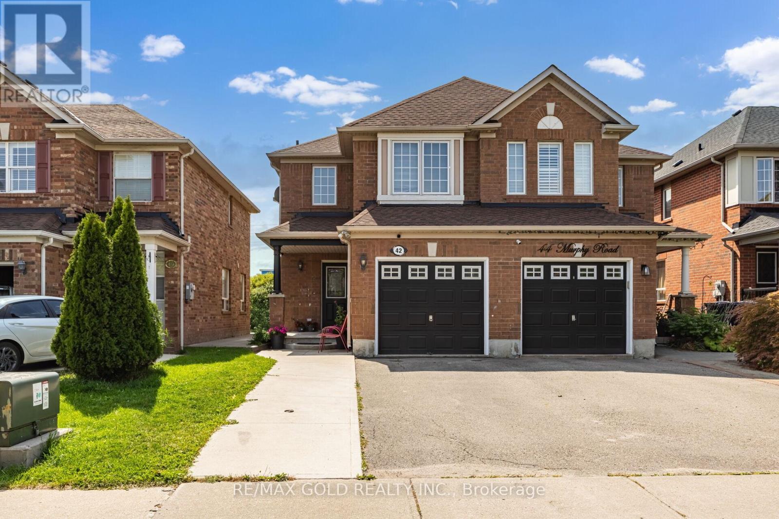42 Murphy Rd, Brampton, ON L6S 0B1