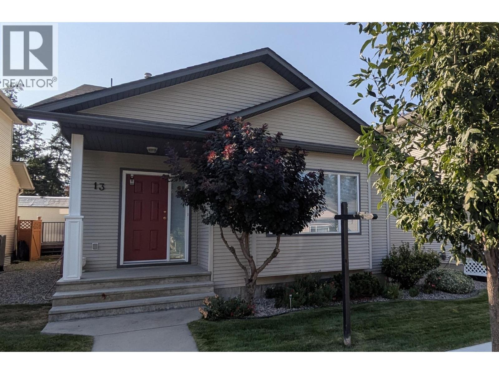 2210 Horizon Drive Unit 13, West Kelowna, BC V1Z 3L4