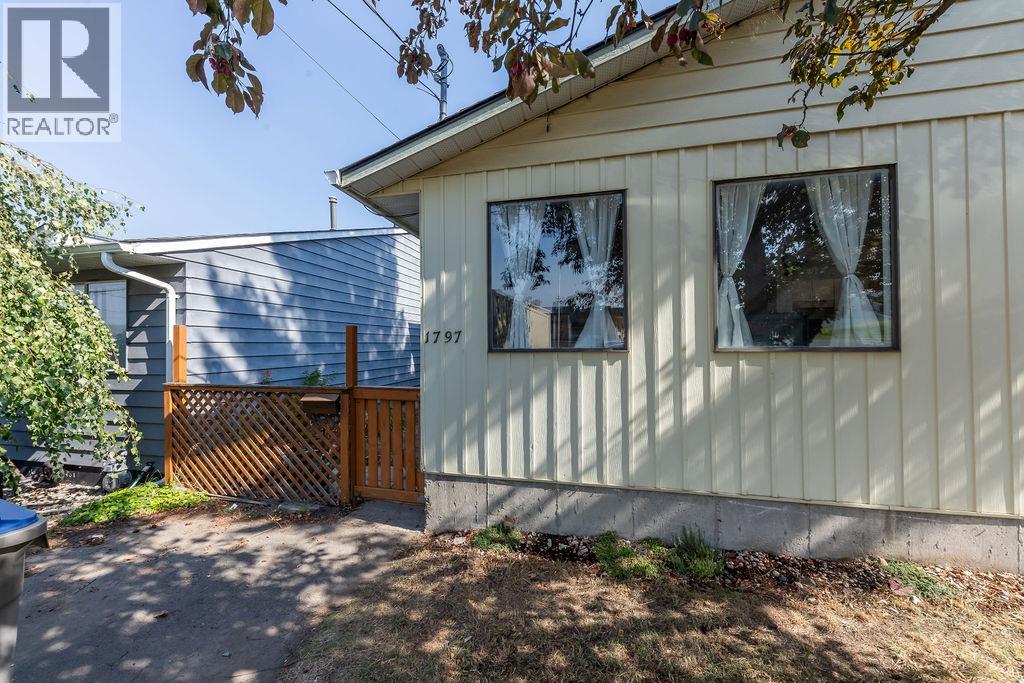 1797 Springhill Dr, Kamloops, BC V2E 1H8