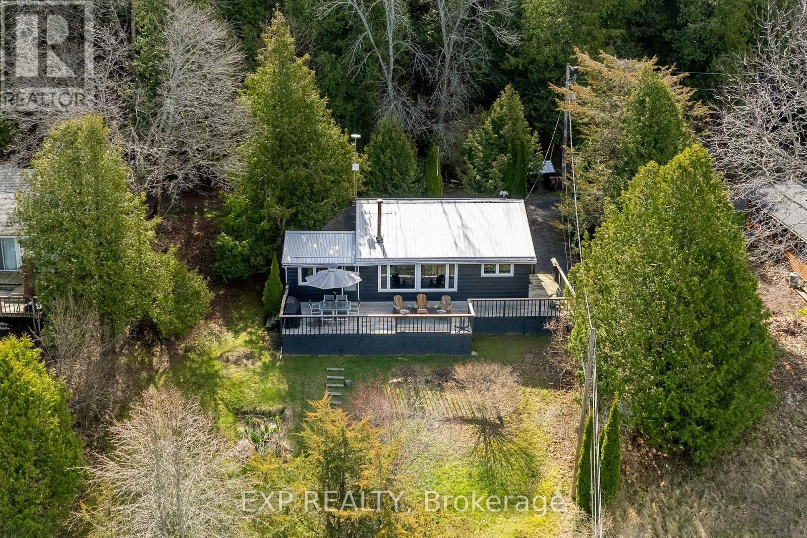 23 Pc Ln, Prince Edward County North Marysburg Ward, ON K0K 2T0