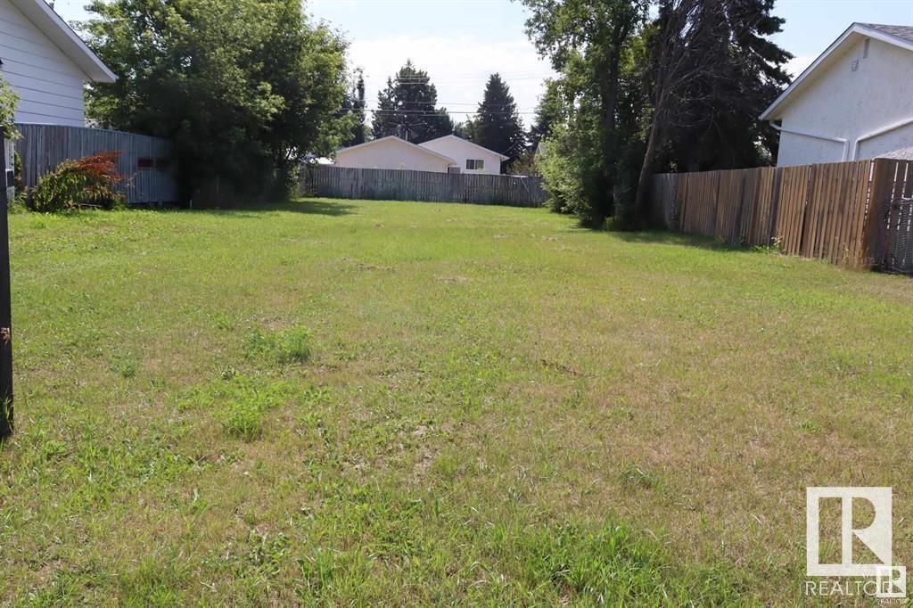 47 Ave Unit 4517, Wetaskiwin, AB T9A 0J1