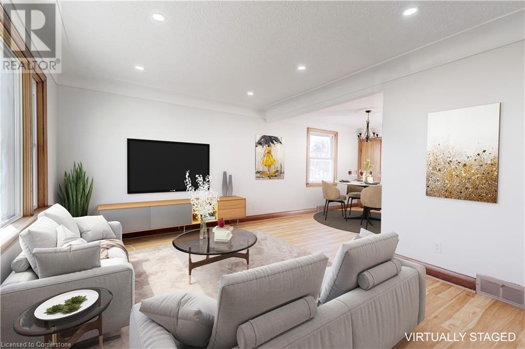 662 Harriet St, Welland, ON L3B 2J3