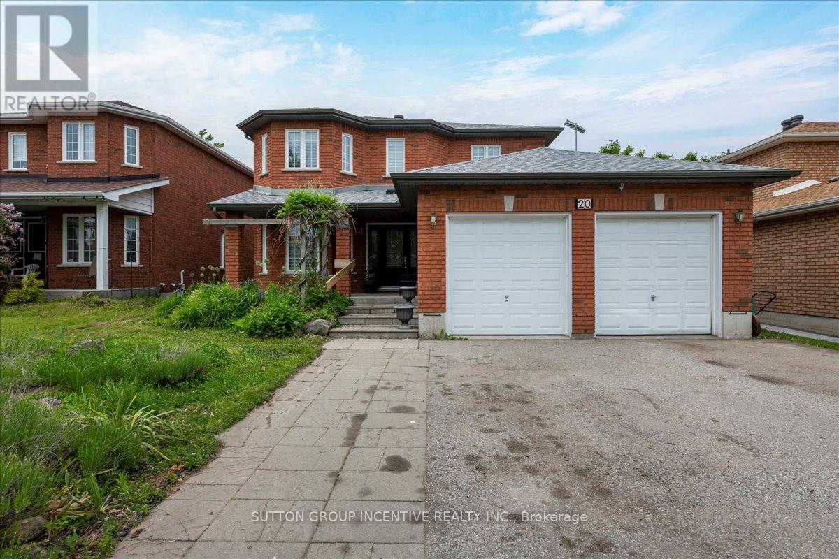 20 Brighton Rd, Barrie Georgian Drive, ON L4M 6S5