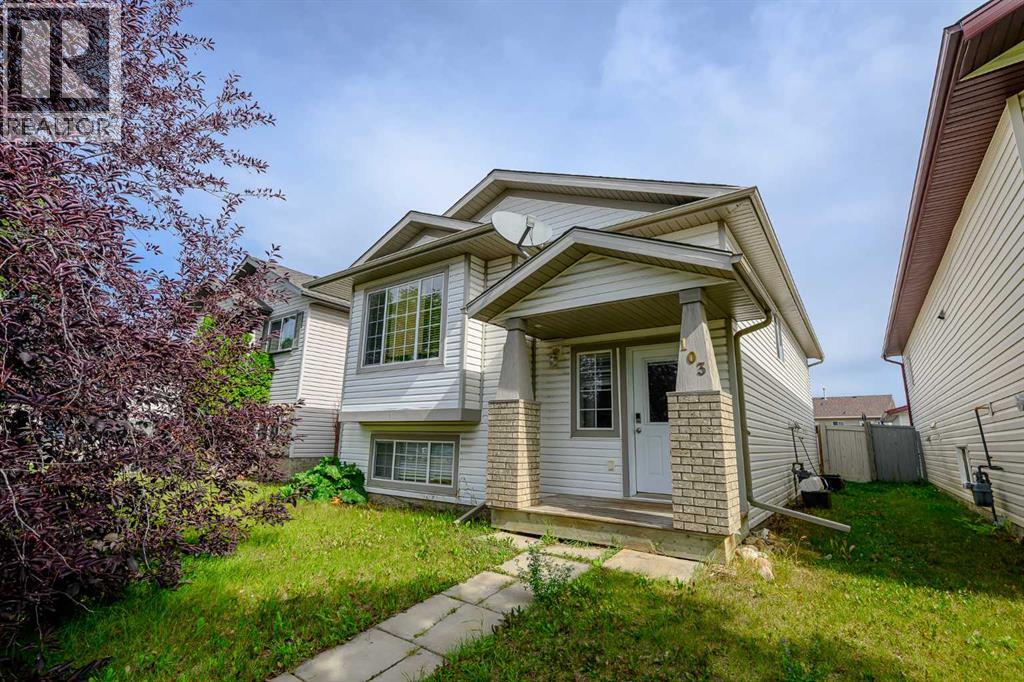 103 Pinnacle Blvd, Grande Prairie, AB T8W 2V7
