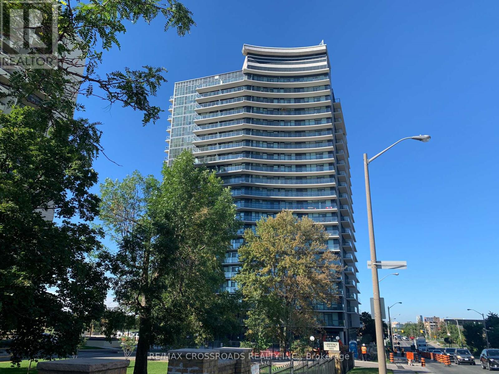 2104 1461 Lawrence Ave W, Toronto, ON M6L 0A6