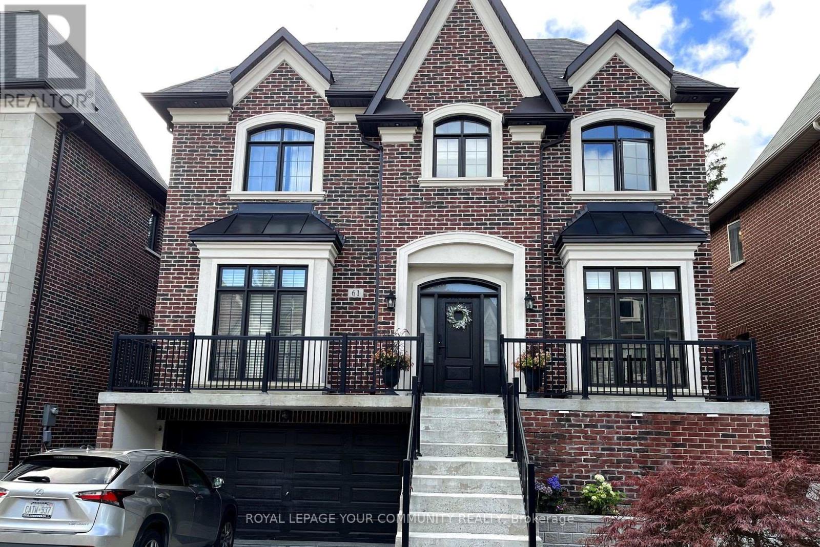 61 Headwater Cres, Richmond Hill, ON L4E 3H4