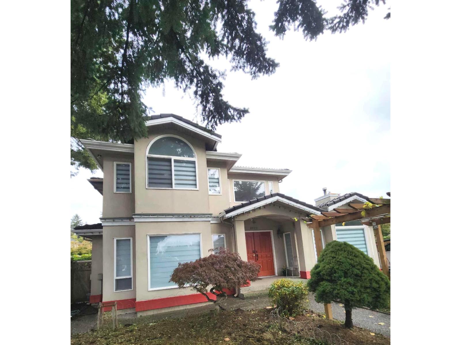 144 Street Unit 8222, Surrey, BC V3W 5T4