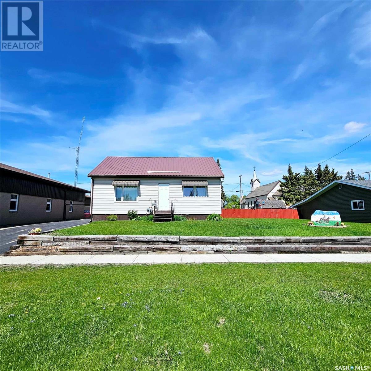206 Wells Ave E, Langenburg, SK S0A 2A0 MLS SK967059 Houseful