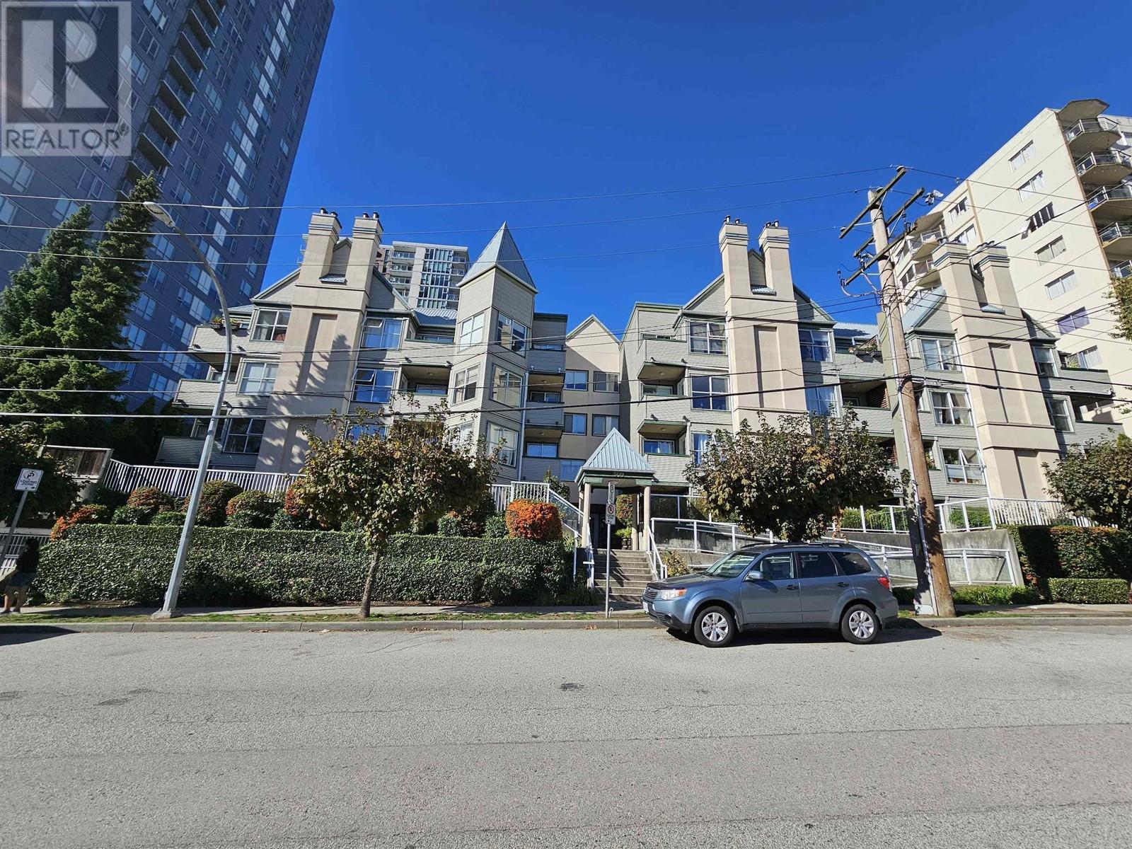 509 Carnarvon Street Unit 402, New Westminster, BC V3L 5S4