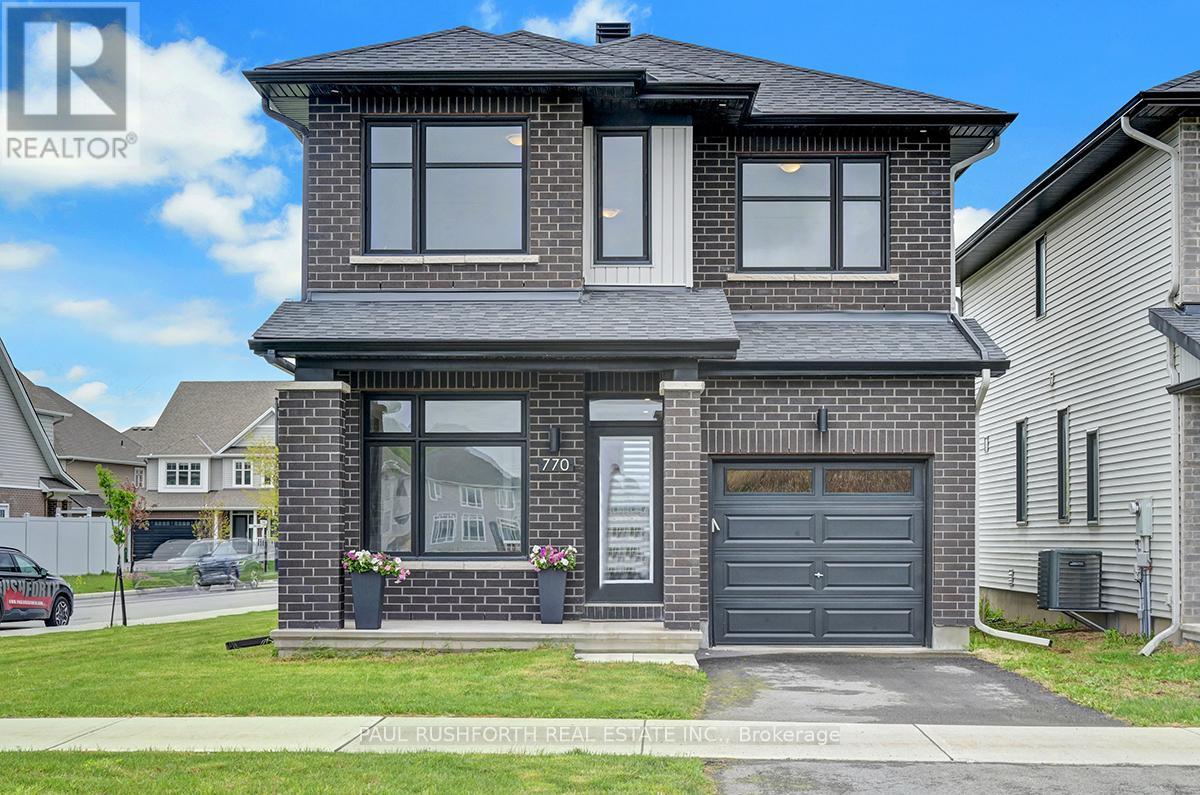 770 Cope Dr, Ottawa, ON K2S 2P9