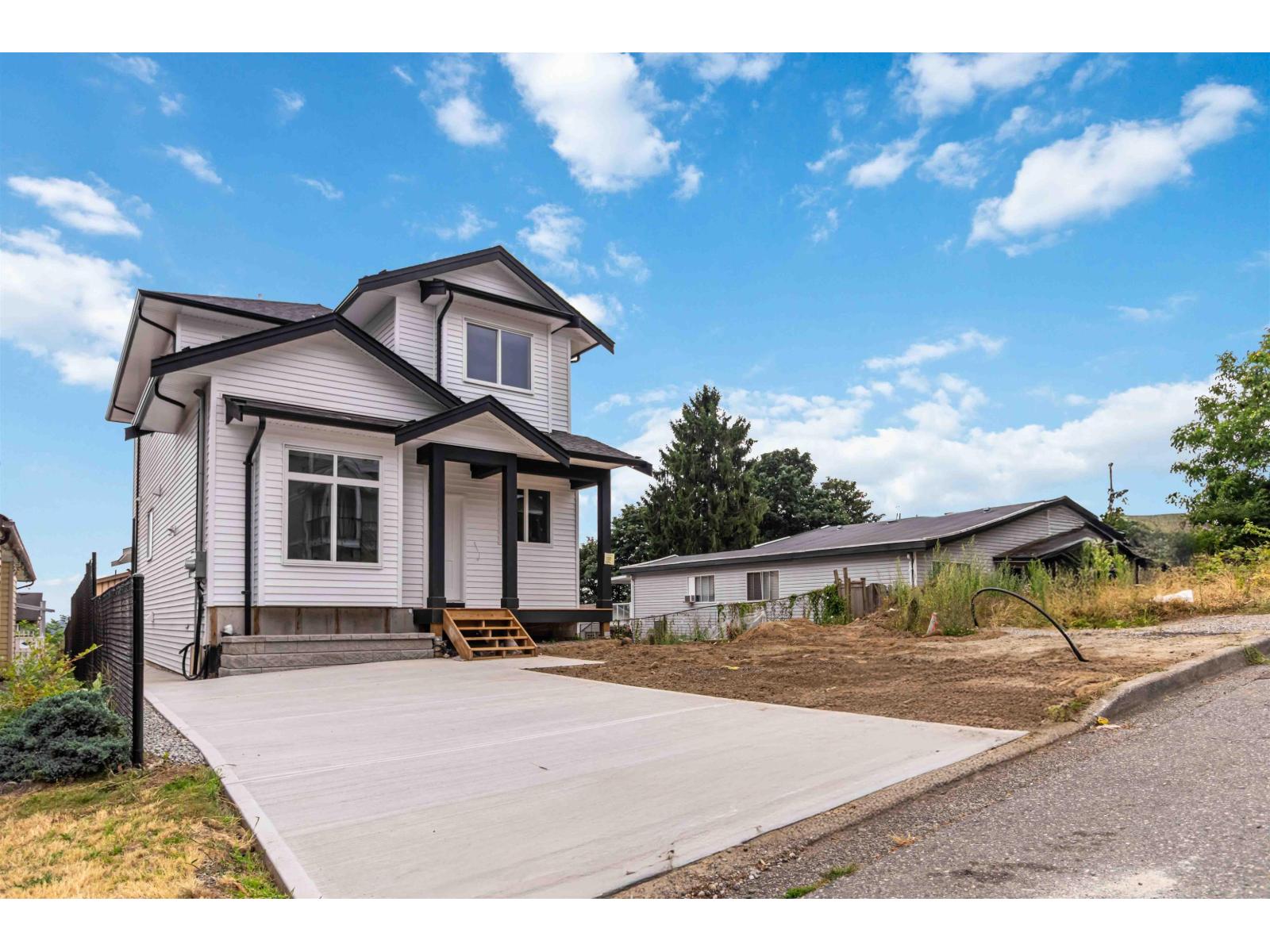 32866 3 Avenue, Mission, BC V2V 1T9
