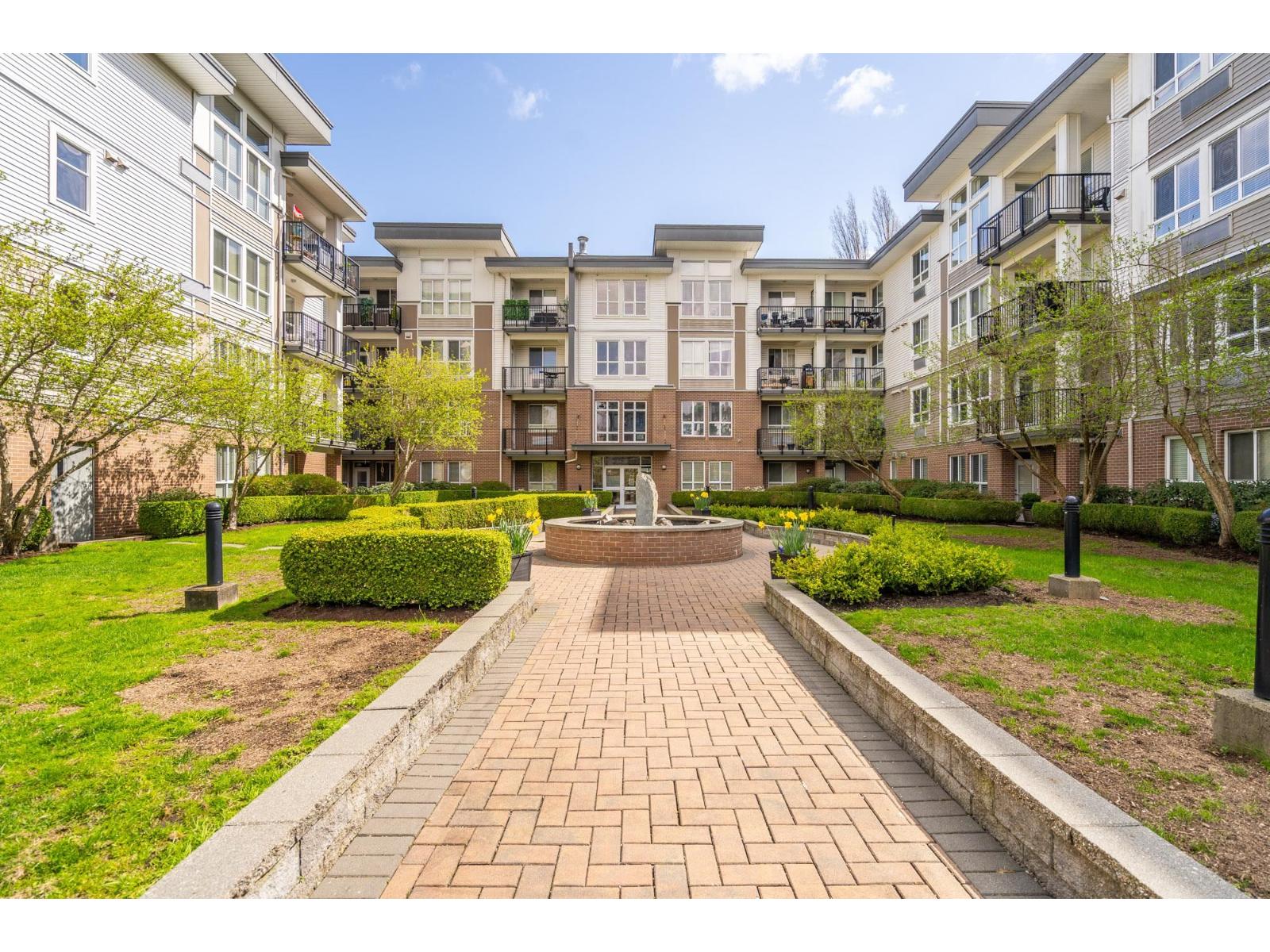 5430 201 Street Unit 106, Langley, BC V3A 1P7