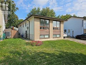 16 Garrow Dr, Hamilton, ON L9C 6G8