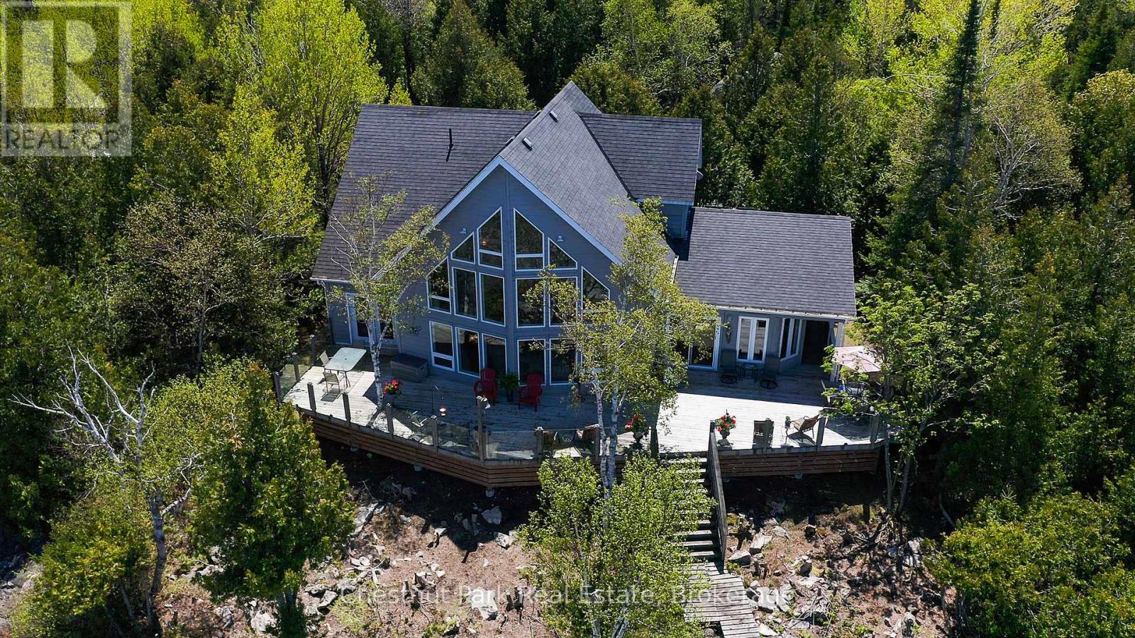 259 Big Tub Rd, Northern Bruce Peninsula, ON N0H 2R0