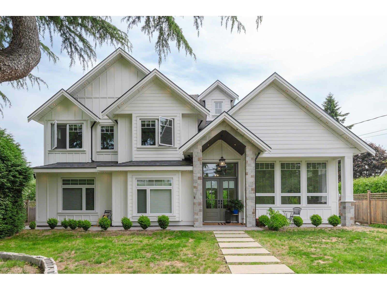 140 Street Unit 1938, Surrey, BC V4A 4H3