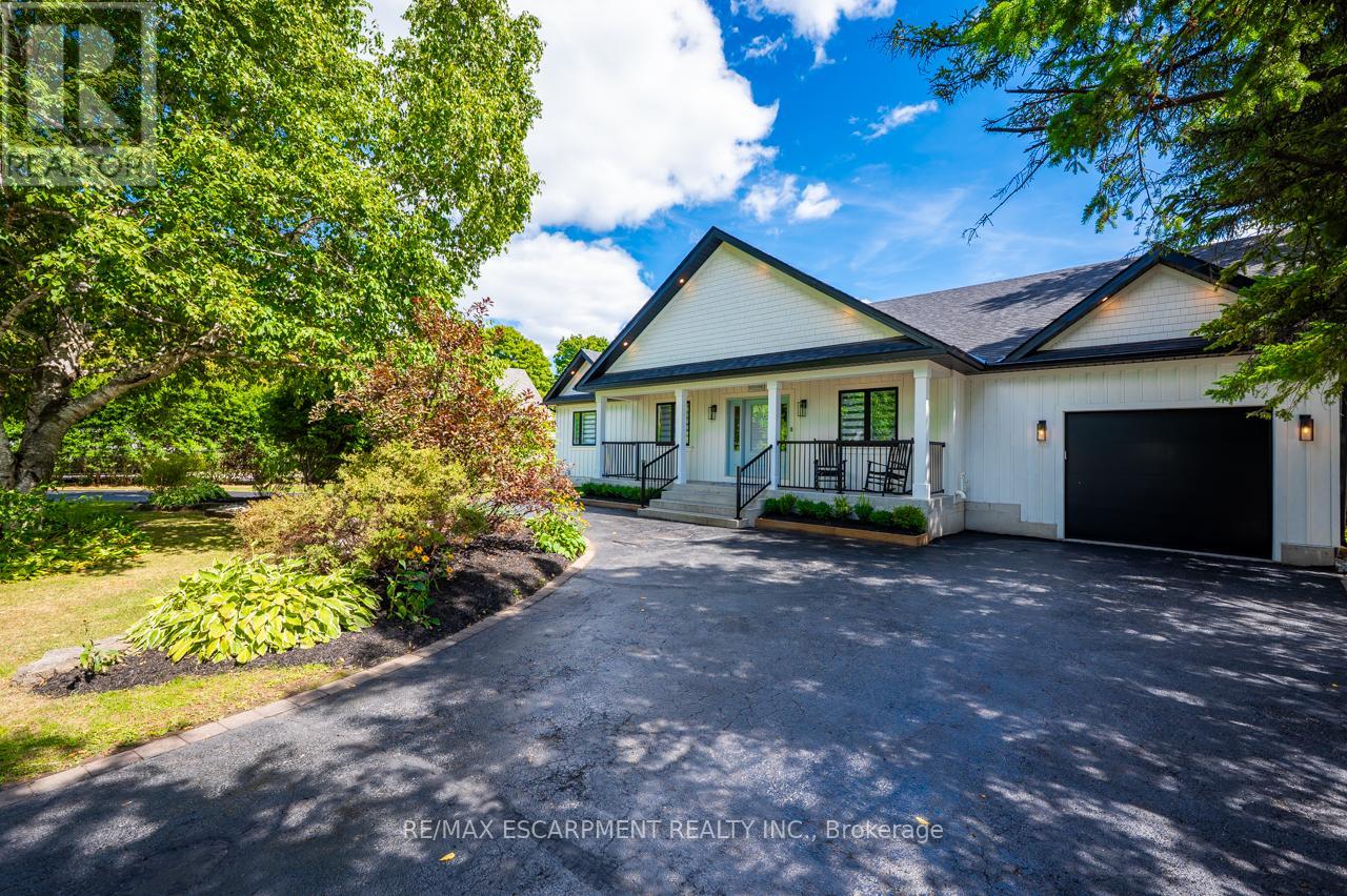 2 Side Road Unit 2560 Sideroad, Burlington, ON L7M 0T1