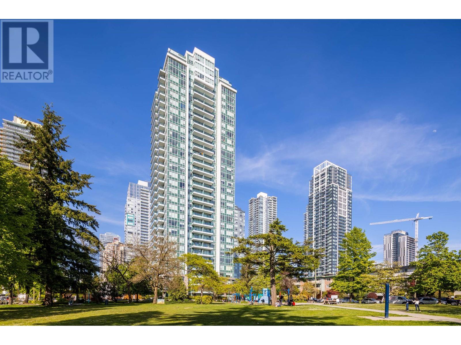 6463 Silver Avenue Unit 2404, Burnaby, BC V5H 0K4