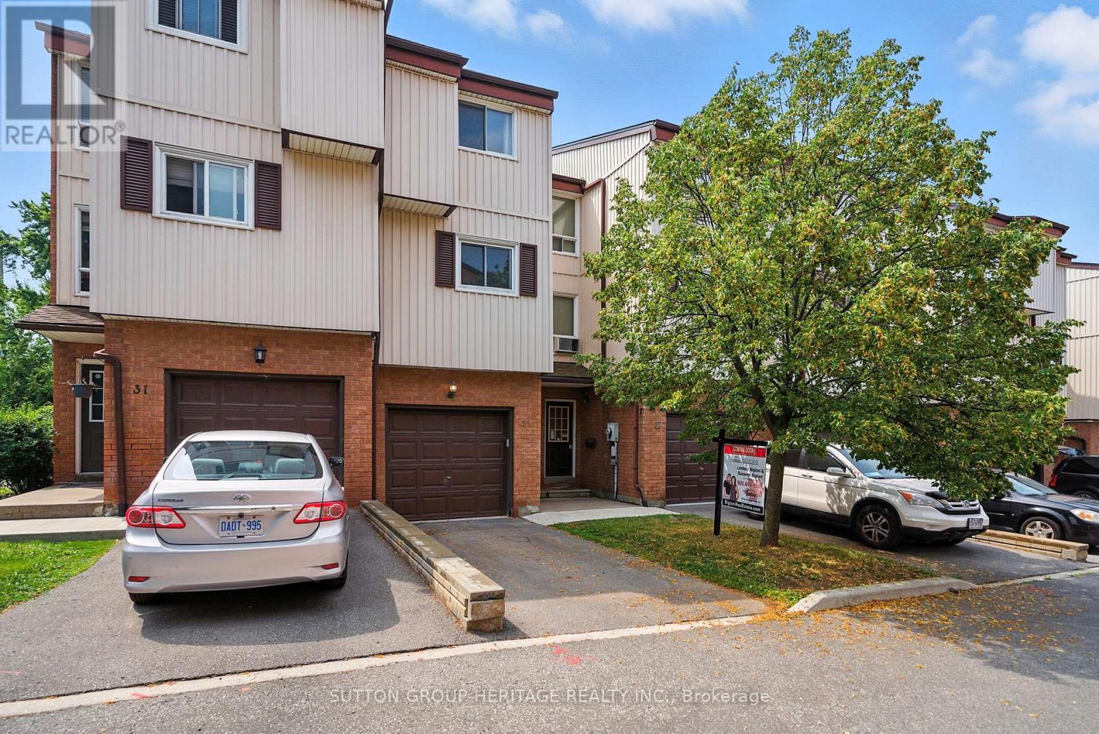 29 601 Galahad Dr, Oshawa, ON L1K 1L9