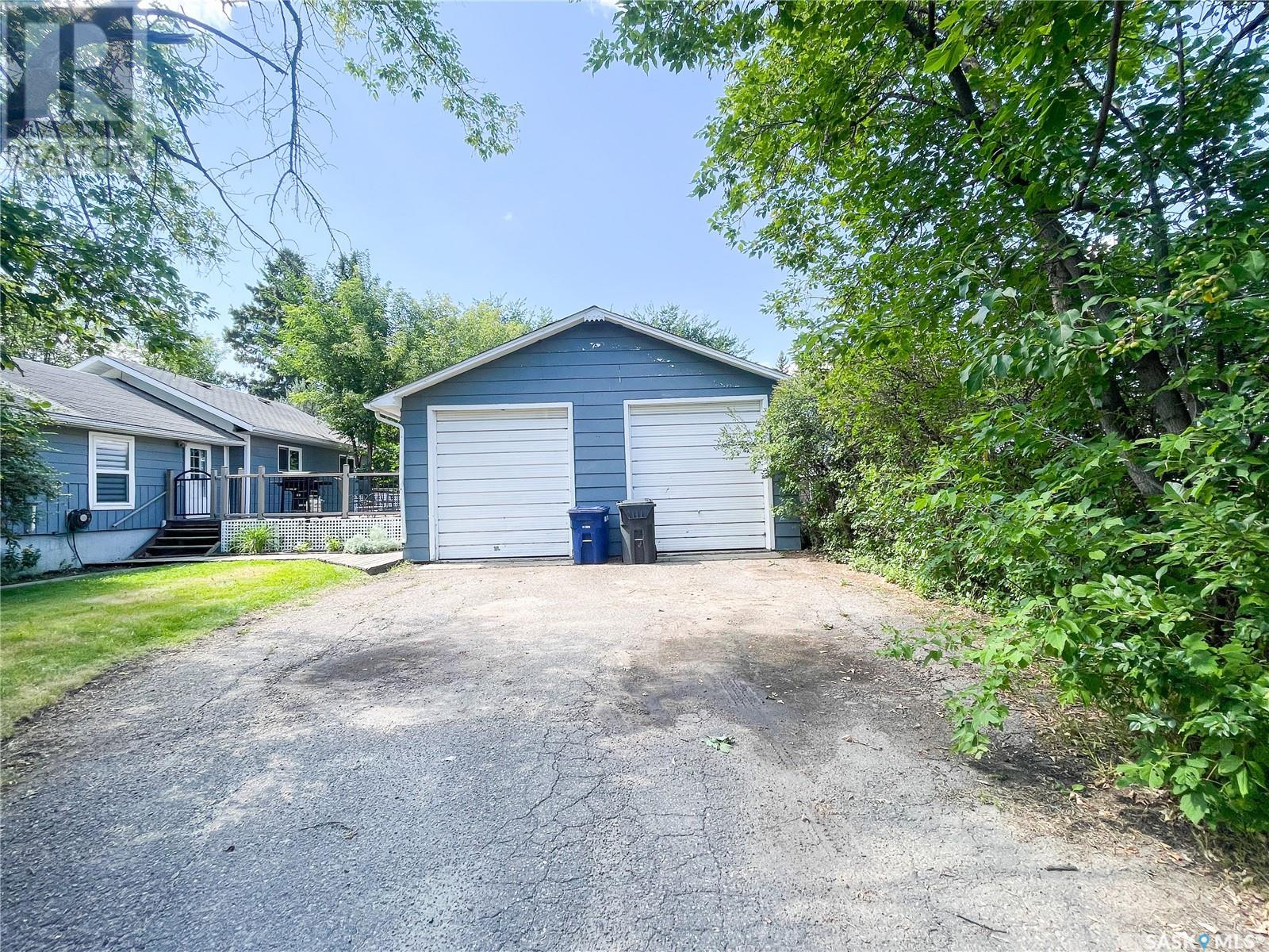 405 1 Street East, Meadow Lake, SK S9X 1E8