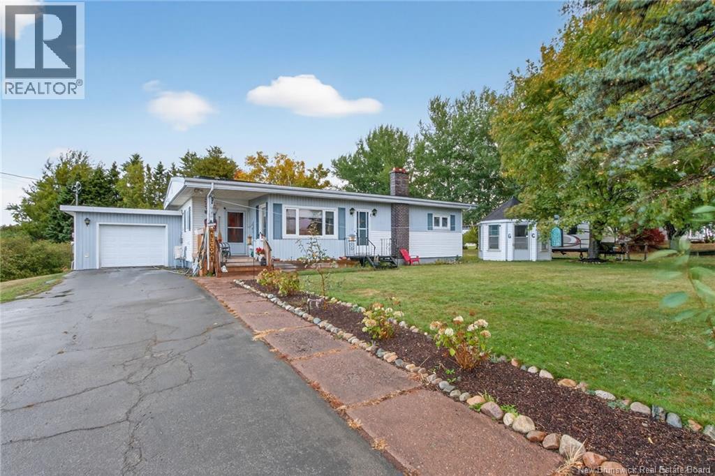 2732 Acadie, Cap-pel, NB E4N 1P3