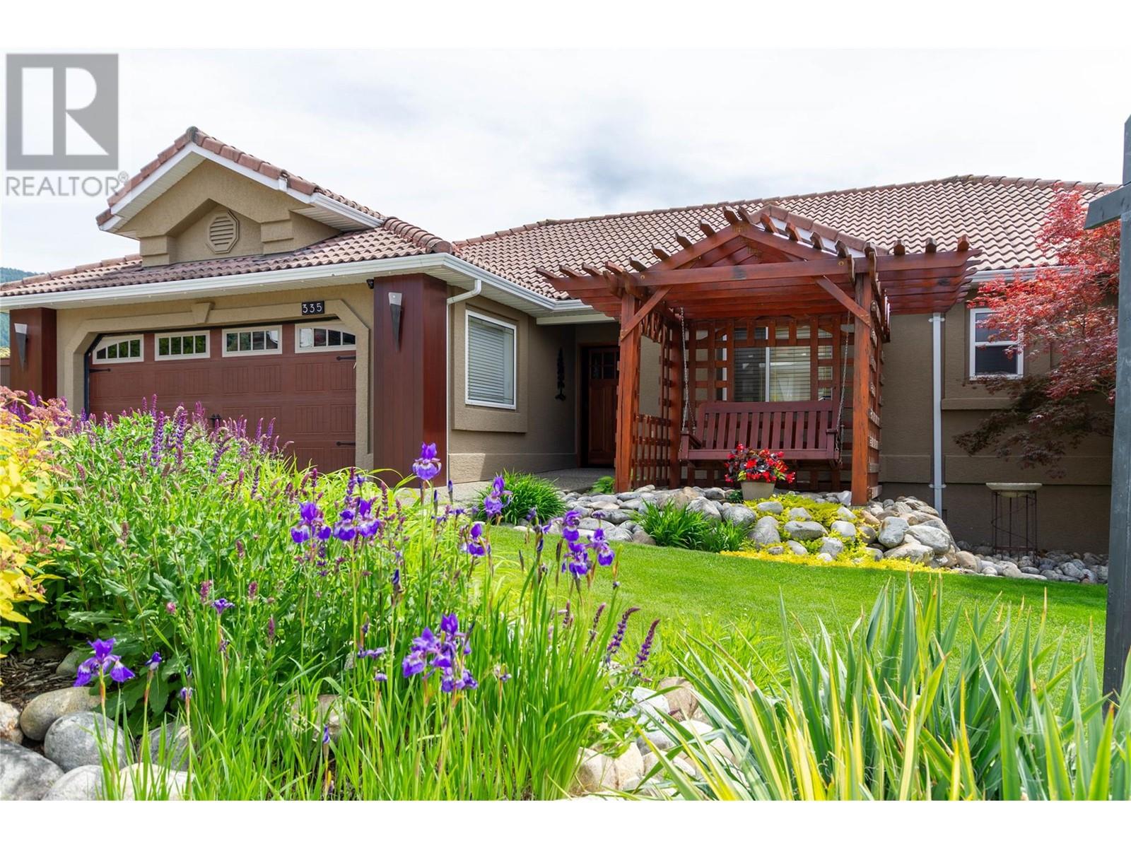 335 Marmot Ct, Vernon, BC V1B 2W8
