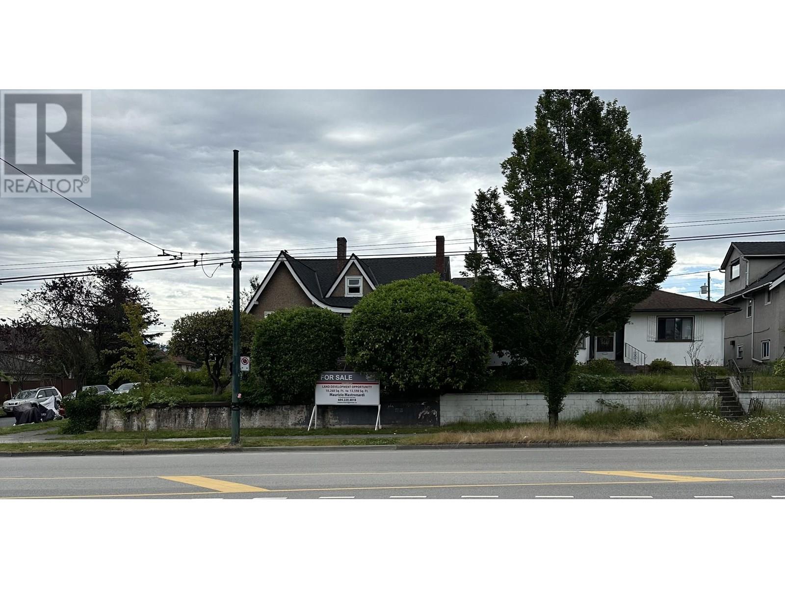 1606 Nanaimo St, Vancouver, BC V5L 4V1