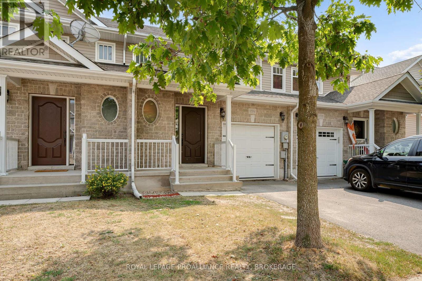 1576 Crimson Cres, Kingston, ON K7P 0J3