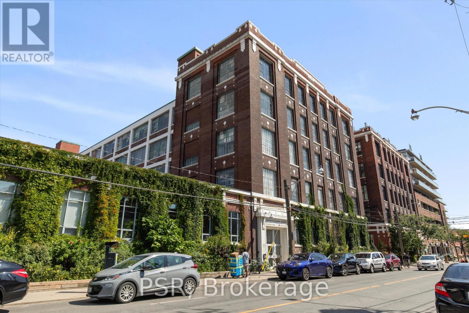 400 245 Carlaw Ave, Toronto, ON M4M 2S1