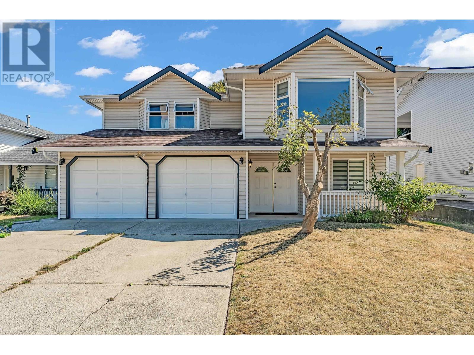 12326 Aurora St, Maple Ridge, BC V2X 0J5