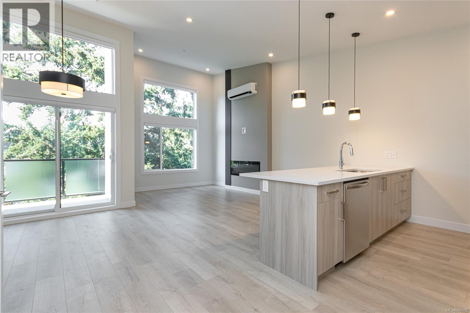 924 Jenkins Ave Unit 505 Ave, Langford, BC V9B 2N7