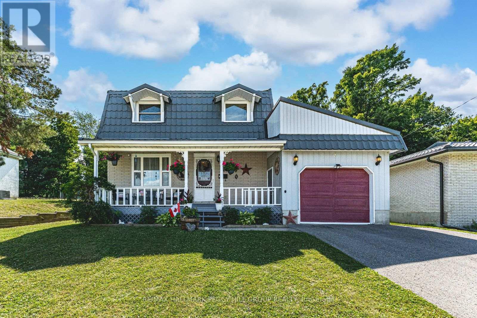 630 William St, Midland, ON L4R 2T3
