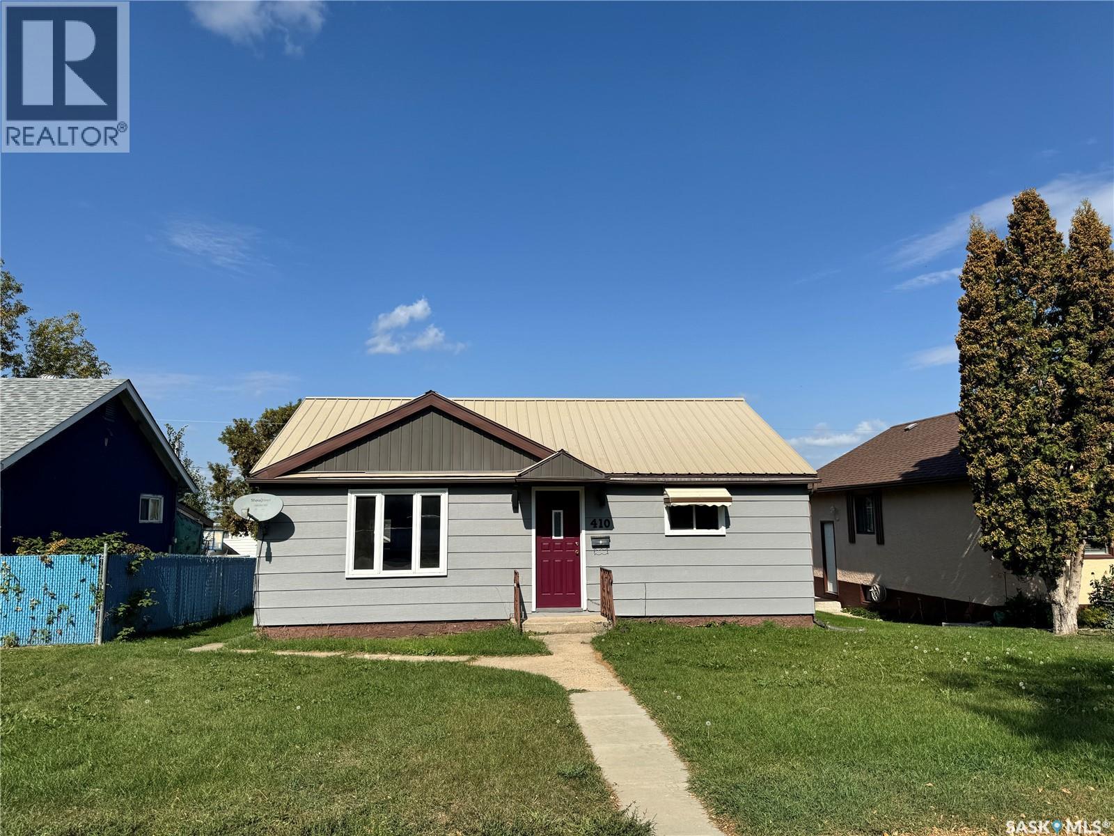 410 20 Street East, Prince Albert, SK S6V 1L1