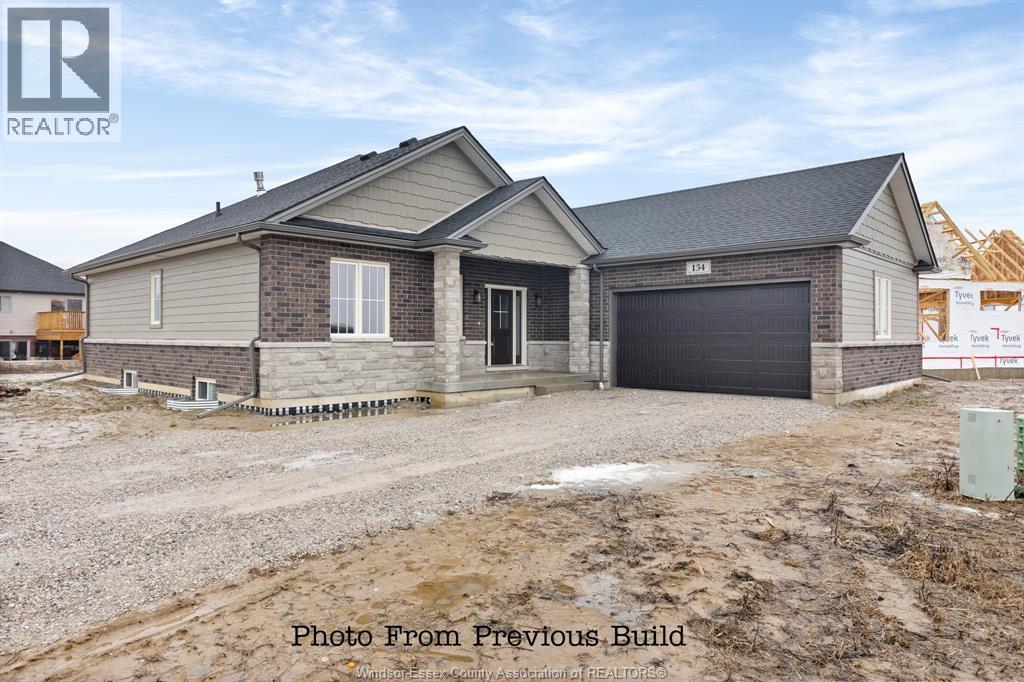 116 Bloomington, Chatham, ON N7L 0H3