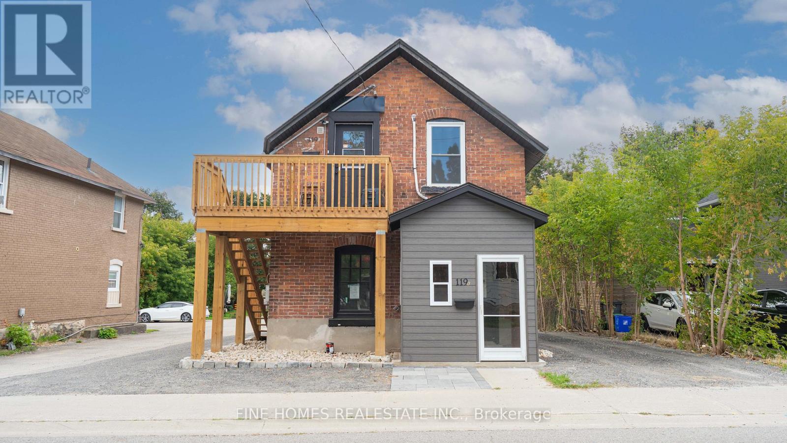 119 Albert St S, Orillia, ON L3V 5L1