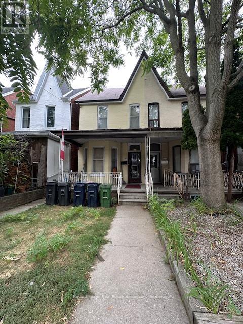 218 Margueretta St, Toronto, ON M6H 3S3