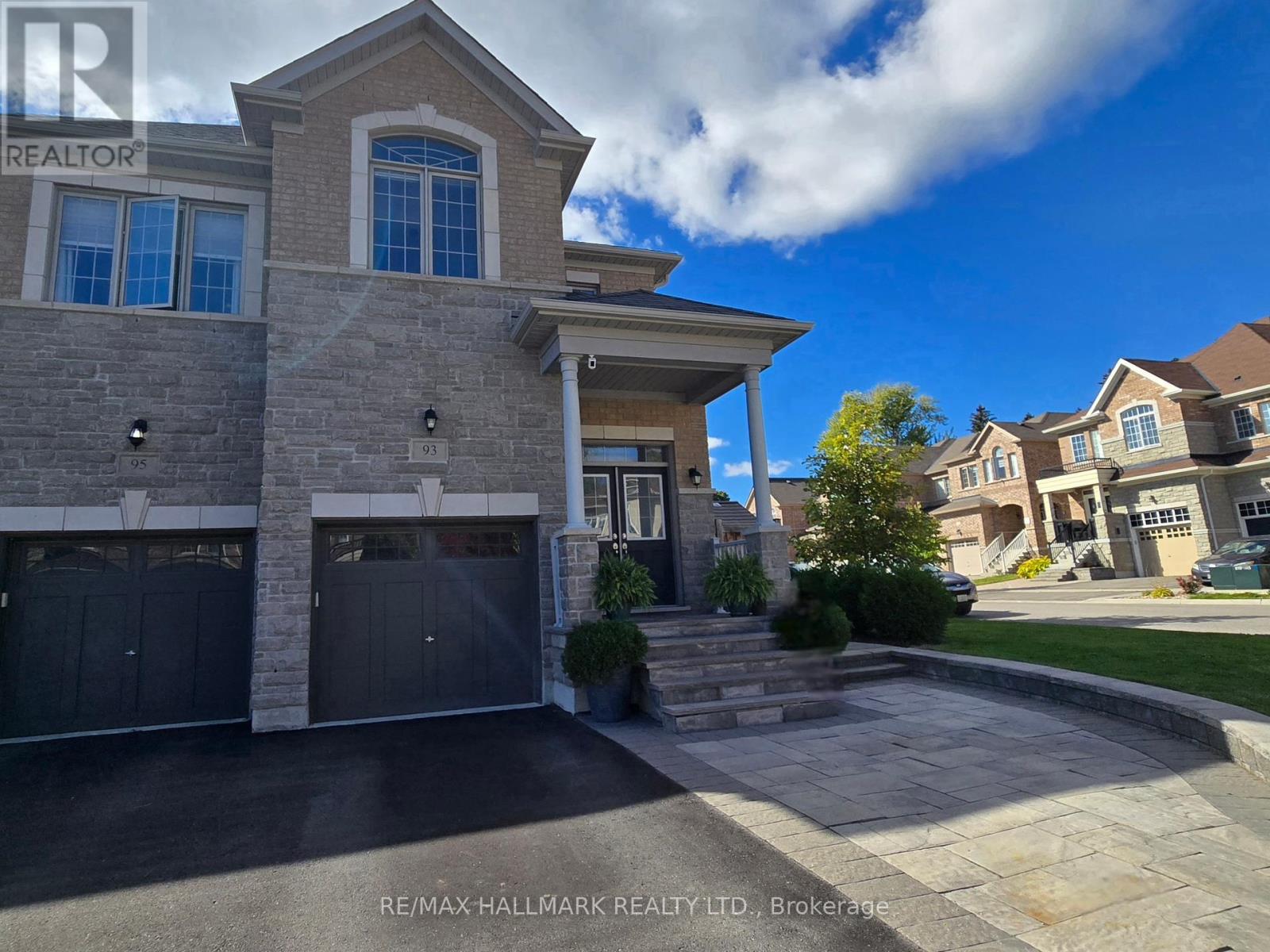 93 Port Arthur Cres, Richmond Hill, ON L4E 0Z9