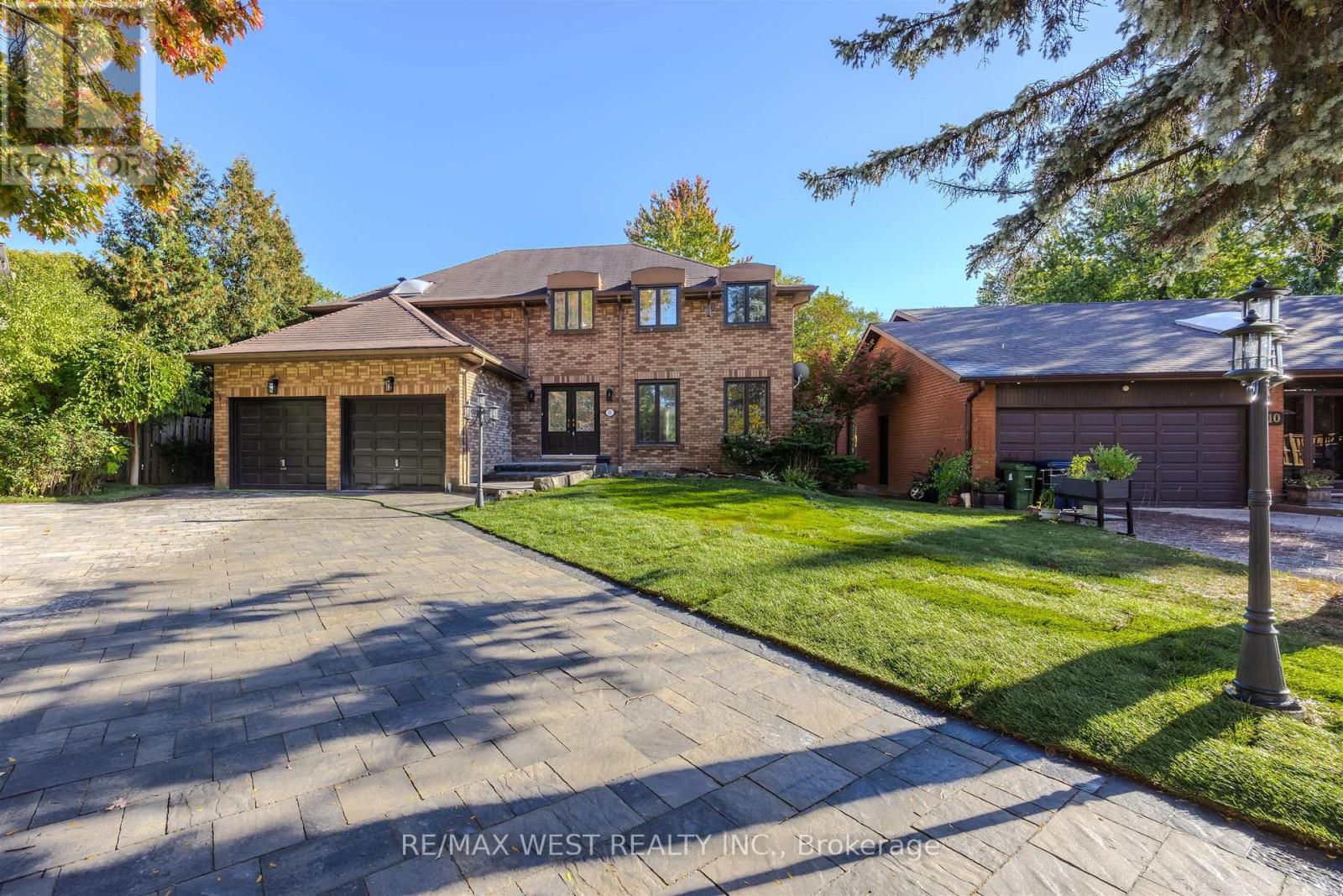 12 Tredvalley Grv, Toronto Centennial Scarborough, ON M1C 3J4
