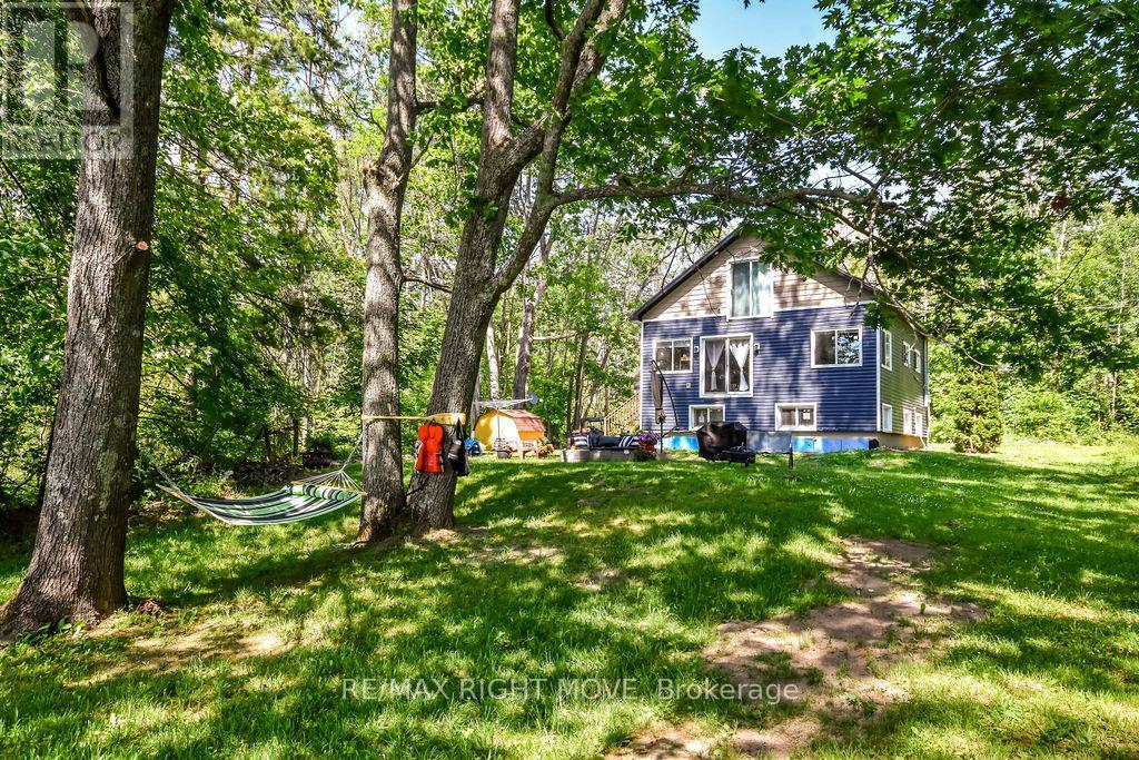 6896 Pentland Ln, Ramara, ON L0K 2B0